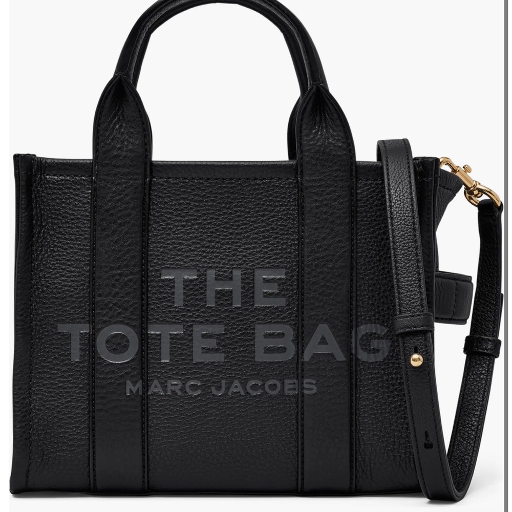 The Leather Small Tote Bag
Marc Jacobs